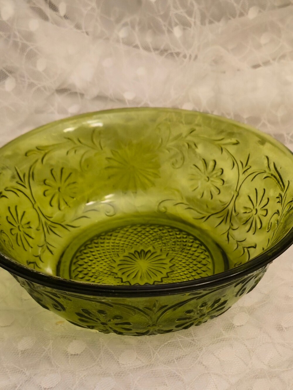 Avocado Green Vintage Serving Bowl